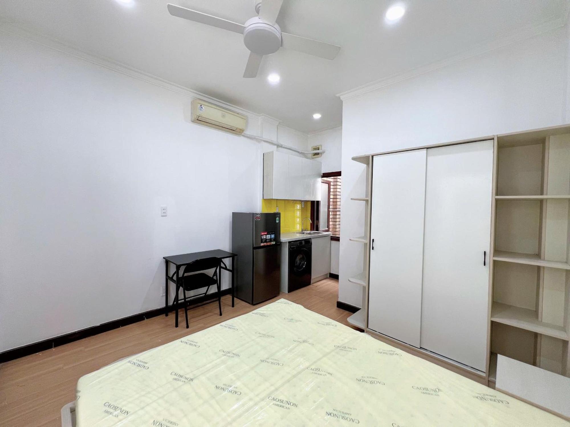 44h Dinh Cong Trang * Ho Chi Minh City