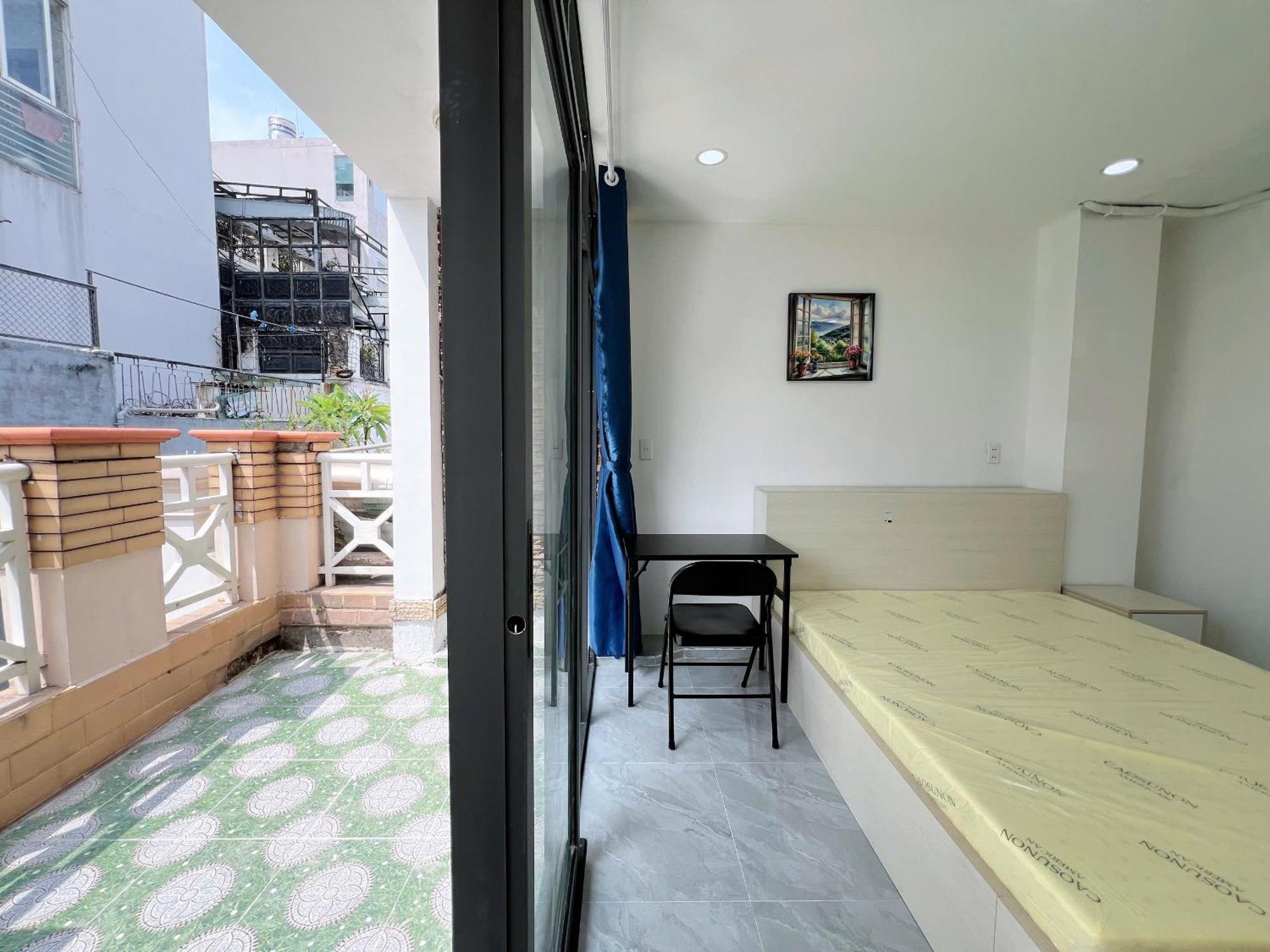 Apartment 44h Dinh Cong Trang *